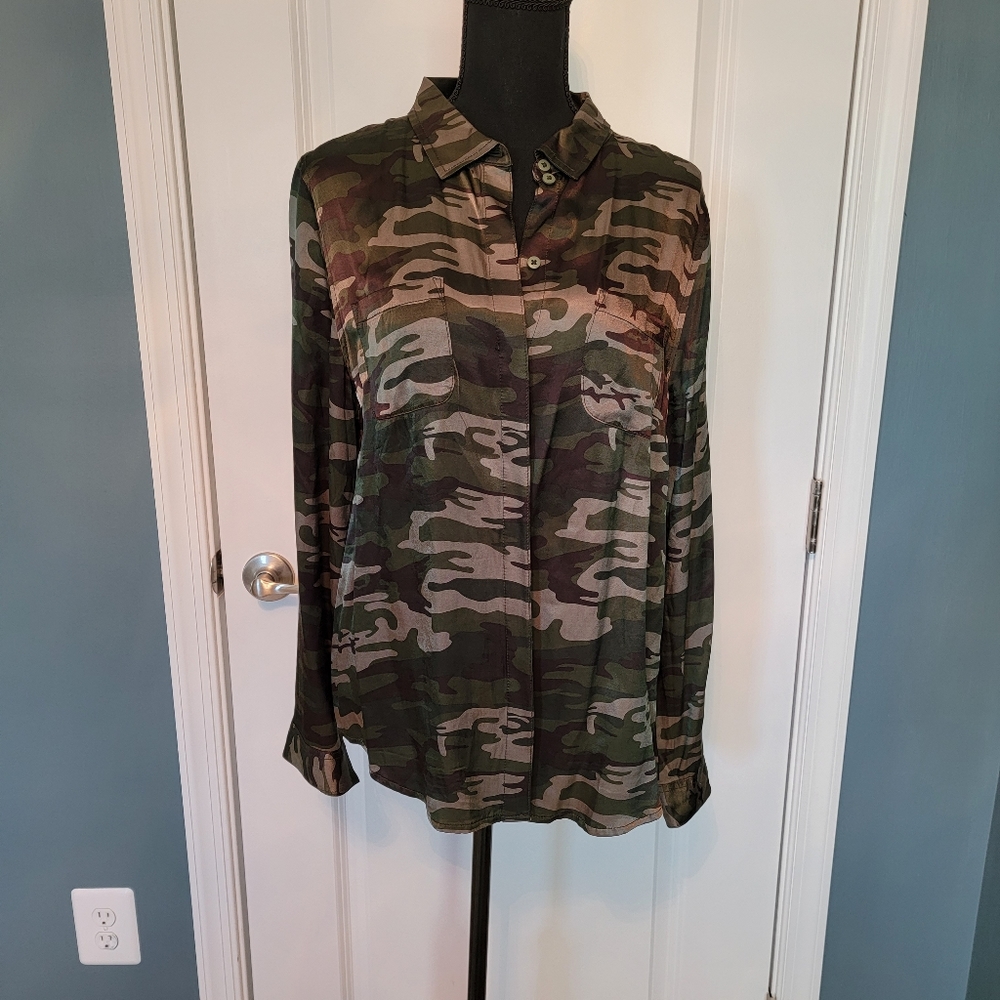Sanctuary Casual Camouflage Blouse